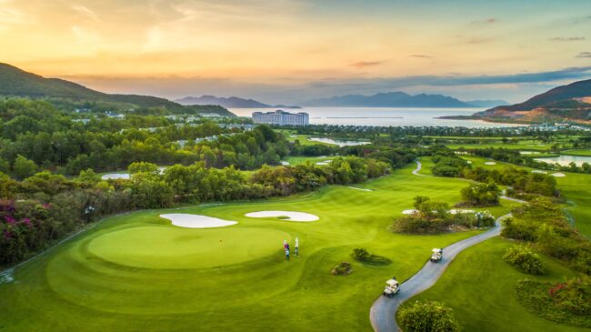 Sân golf Việt Nam 