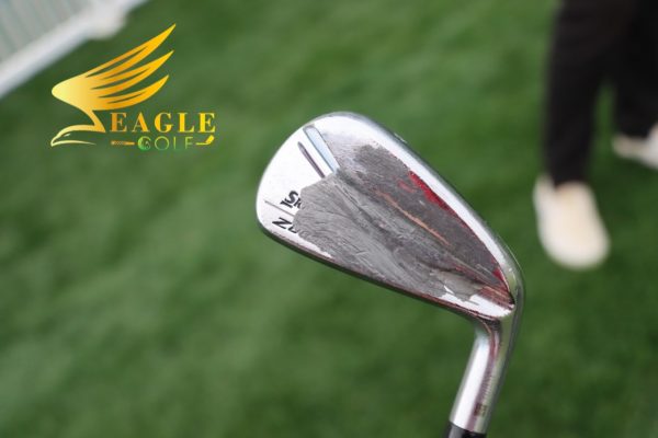 Gậy sắt Srixon ZU85